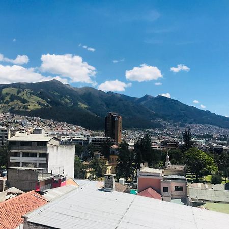 Hostel Revolution Quito Dış mekan fotoğraf