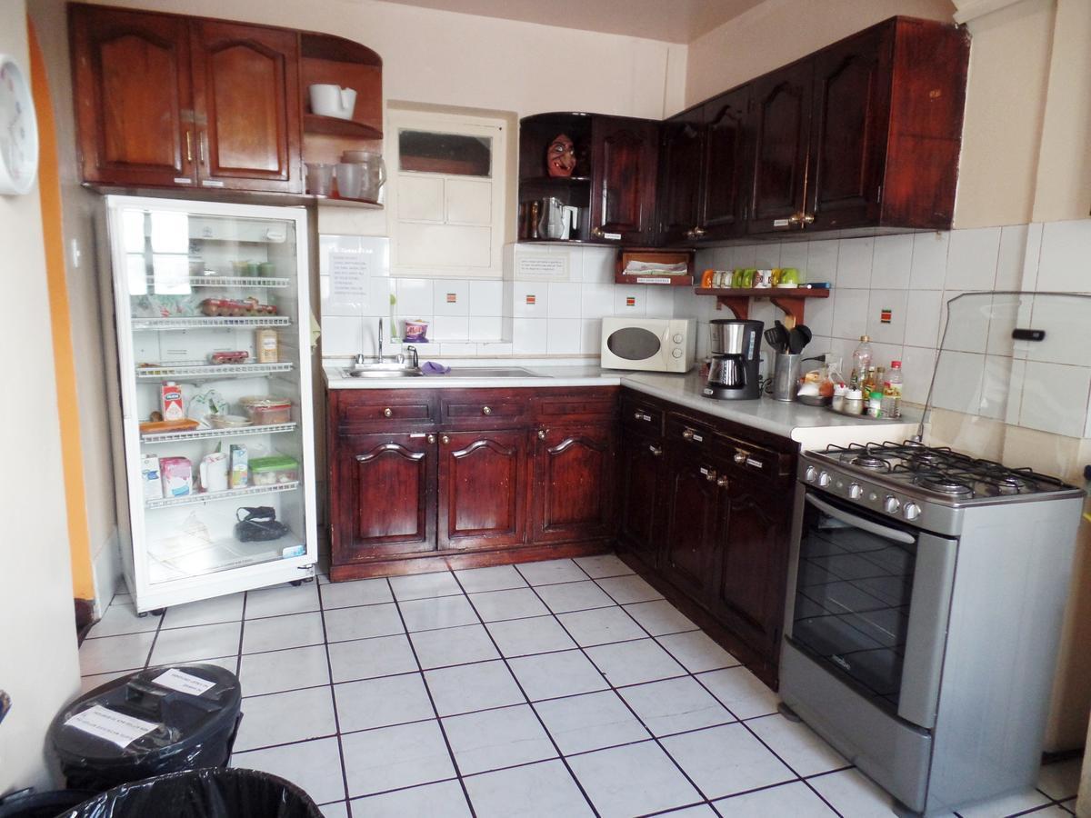 Hostel Revolution Quito Dış mekan fotoğraf