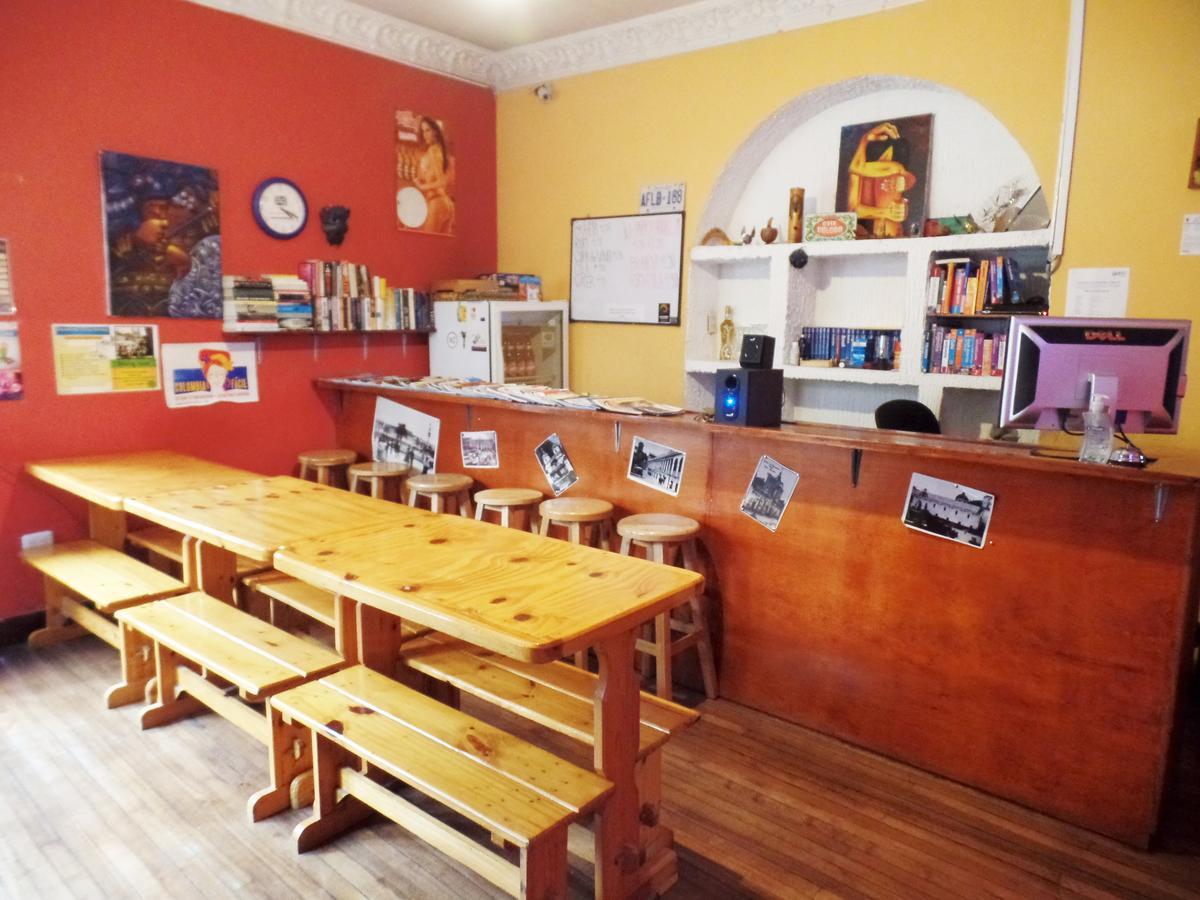 Hostel Revolution Quito Dış mekan fotoğraf