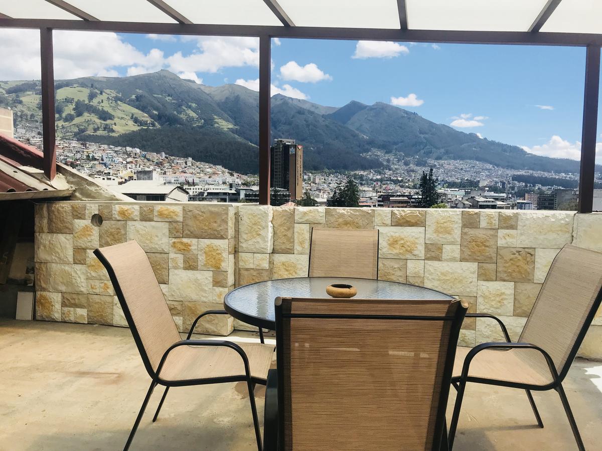 Hostel Revolution Quito Dış mekan fotoğraf